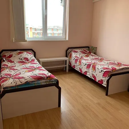 Apartments Slantschew brjag
